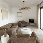 Punta Lara, 아파트 *