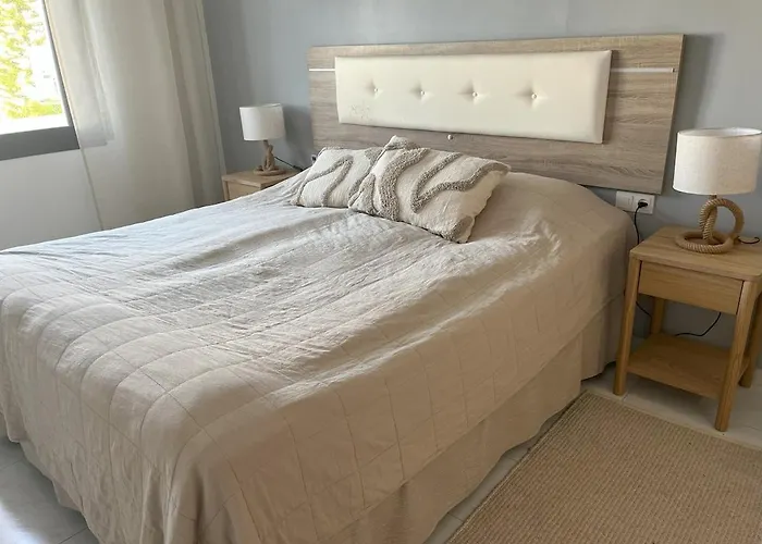 Punta Lara, * 네르하