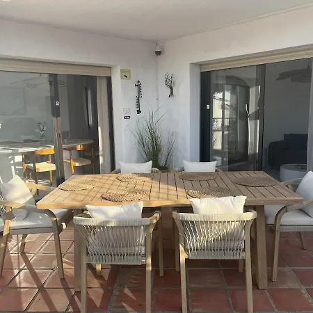 Punta Lara, Апартаменты